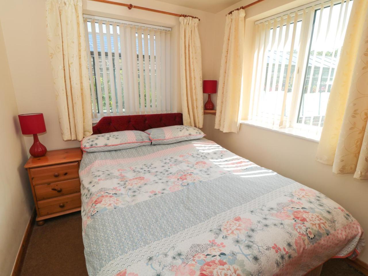 River Gardens Cottage Whitby Extérieur photo