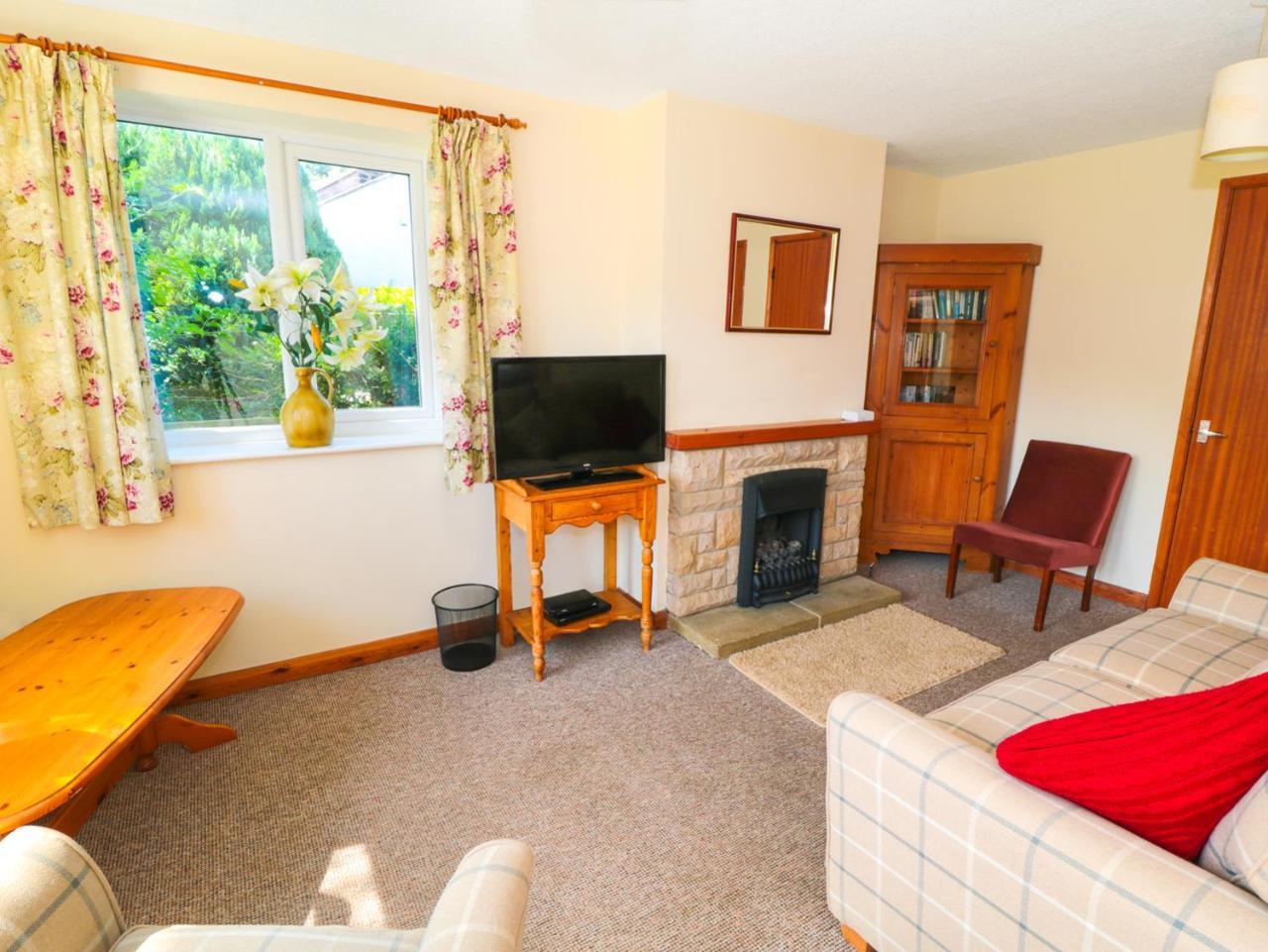 River Gardens Cottage Whitby Extérieur photo